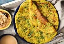 सुबह के नाश्तें में बनाए मूंगदाल का चीला, स्वादिष्ट के साथ सेहतमंद भी सुबह के नाश्तें में बनाए मूंगदाल का चीला, स्वादिष्ट के साथ सेहतमंद भी