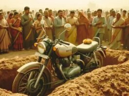 गुजरात में 18 साल के किशोर की दर्दनाक सड़क दुर्घटना में मौत, परिवार ने बाइक के साथ दी अंतिम विदाई गुजरात में 18 साल के किशोर की दर्दनाक सड़क दुर्घटना में मौत, परिवार ने बाइक के साथ दी अंतिम विदाई