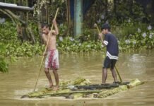 पूर्वोत्तर भारत में बाढ़ और भूस्खलन से तबाही, 34 की मौत, असम, मणिपुर और सिक्किम सबसे ज्यादा प्रभावित पूर्वोत्तर भारत में बाढ़ और भूस्खलन से तबाही