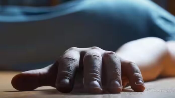 छत पर सो रही थी दिव्यांग युवती: युवती की अपहरण के बाद कर दी हत्या