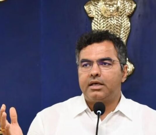 दिल्लीवासियों के लिए बड़ी राहत: पानी के बिल में 90% तक की मिलेगी छूट दिल्लीवासियों के लिए बड़ी राहत: पानी के बिल में 90% तक की मिलेगी छूट