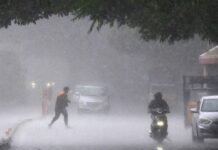 IMD Rainfall Alert: 7 राज्यों में रेड अलर्ट, अगले 7 दिन मूसलाधार बारिश का कहर IMD Rainfall Alert