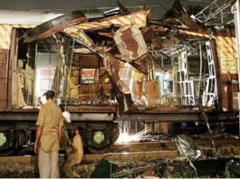 सबूतों की कमी से ढह गया 2006 मुंबई ट्रेन ब्लास्ट केस, हाई कोर्ट का बड़ा फैसला मुंबई ट्रेन ब्लास्ट केस