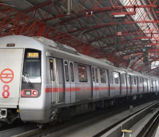 Delhi Metro Fare Hike: दिल्ली मेट्रो का किराया बढ़ा, नई दरें आज से लागू, जानें पूरी डिटेल्स Delhi Metro Fare Hike