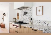 Kitchen Slab Vastu Tips: सही रंग से रसोई में आएगी पॉजिटिव एनर्जी और सुख-शांति Kitchen Slab Vastu Tips