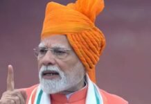 79th Independence Day: लाल किला से पीएम मोदी ने की गर्जन, दुश्मन से निपटने को मेड इन इंडिया फाइटर जेट पर फोकस 79th Independence Day