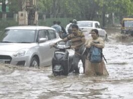 यूपी में भारी बारिश का अलर्ट: तेज हवाओं और आकाशीय बिजली की संभावना यूपी में भारी बारिश