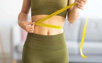 Weight Loss Tips: सुबह गुनगुना पानी और नींबू पीना सेहत के लिए बहुत फायदेमंद, तेजी से चर्बी घटाने में मददगार Weight Loss Tips